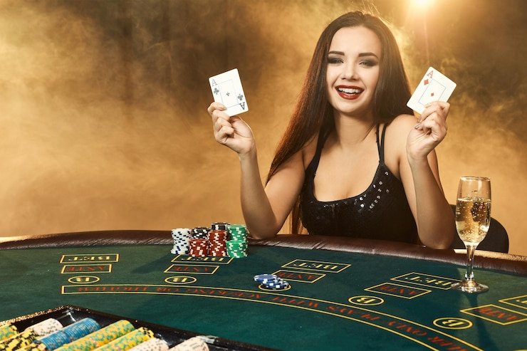 Filipino bettor navigating 2125 Sports categories on a mobile phone to find basketball betting markets
